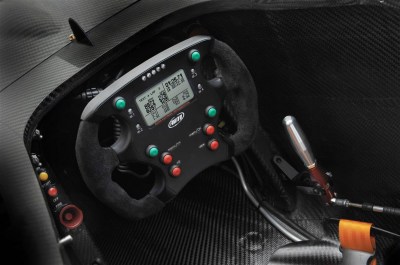 AiM Formula Steering Wheel photo set